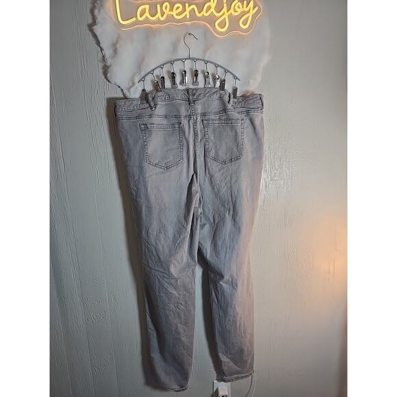 Torrid Skinny Plus 24XT Destructed Distressed Jean Light Gray Casual School - Picture 7 of 7